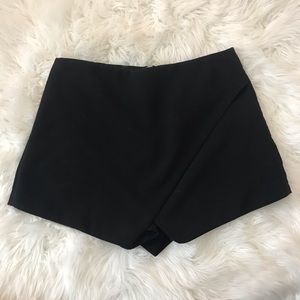 LF Rumor envelope skort